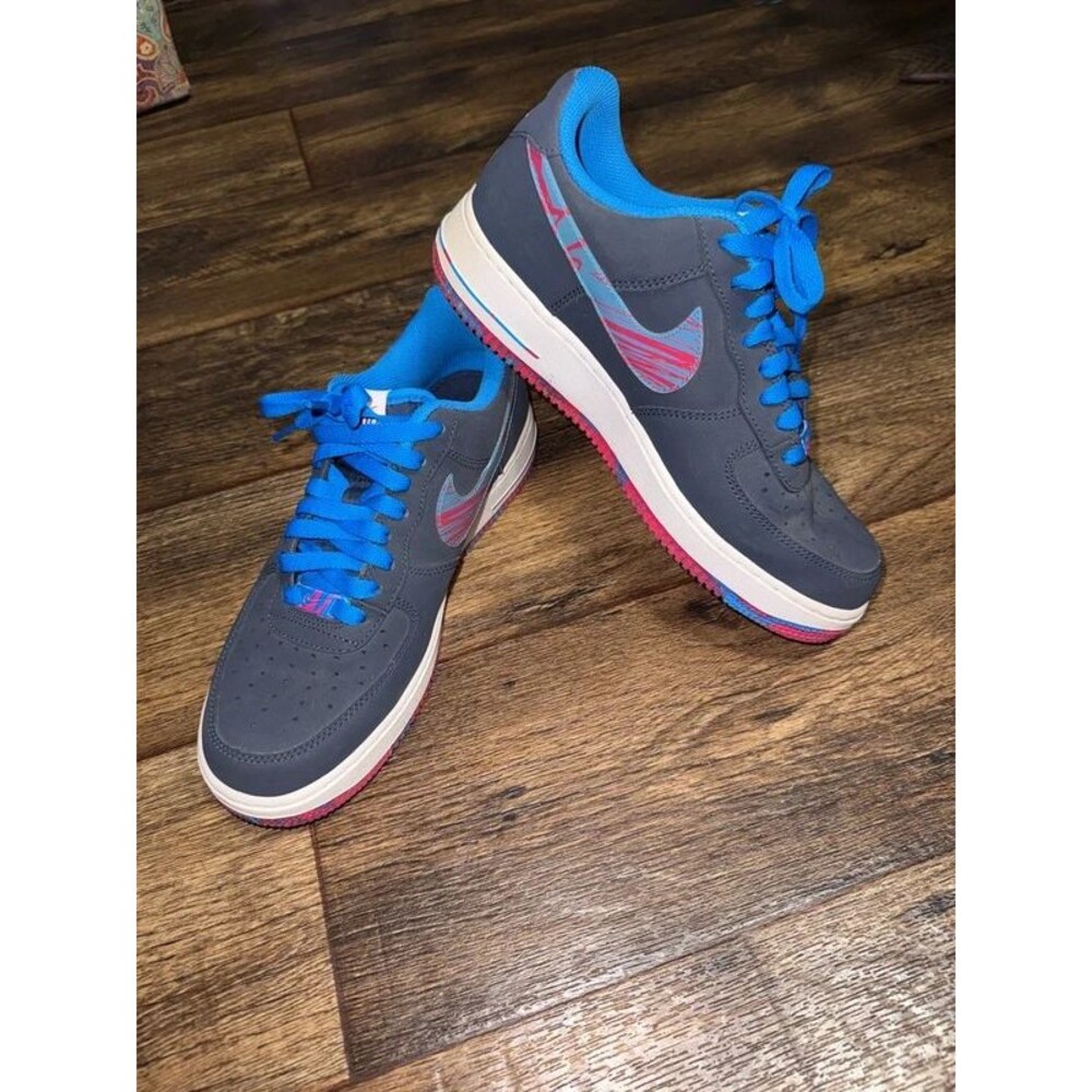 Nike Air Force 1